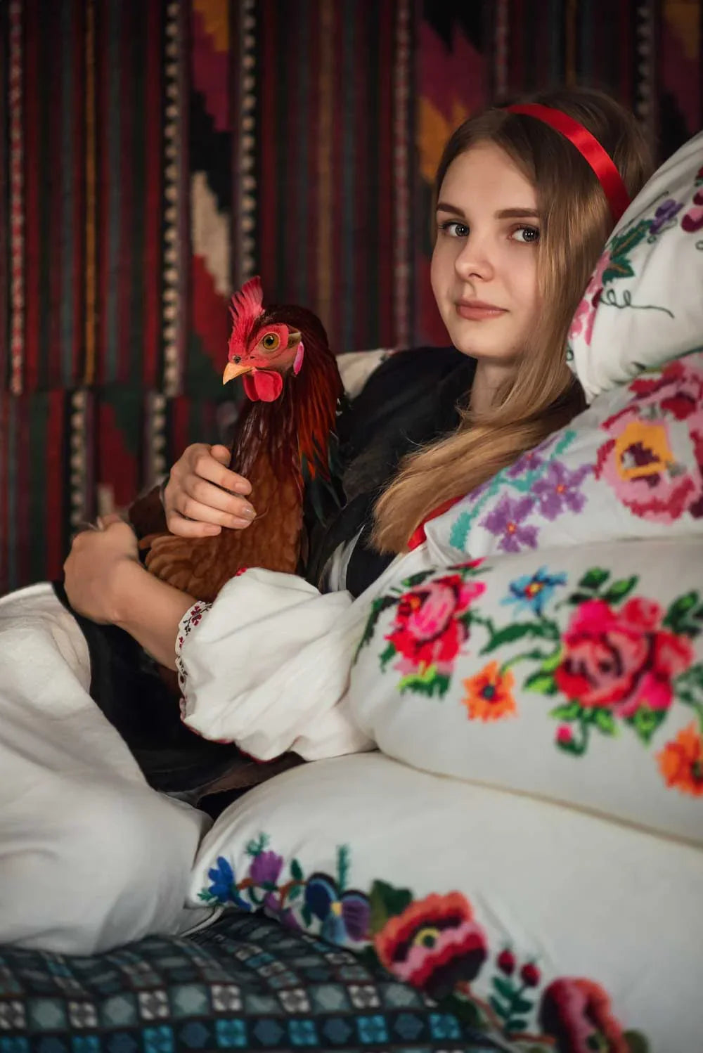 Ukrainian girls wall calendars for Canada